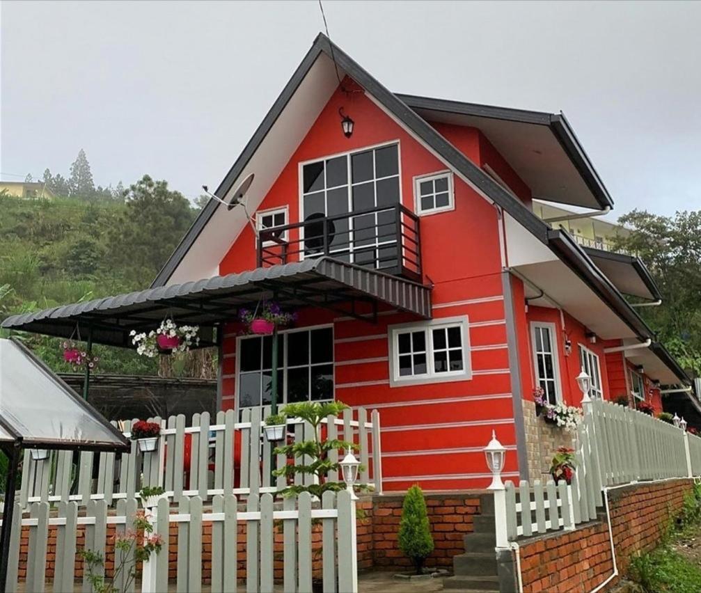 Berries Residence Kampong Kundassan Kültér fotó
